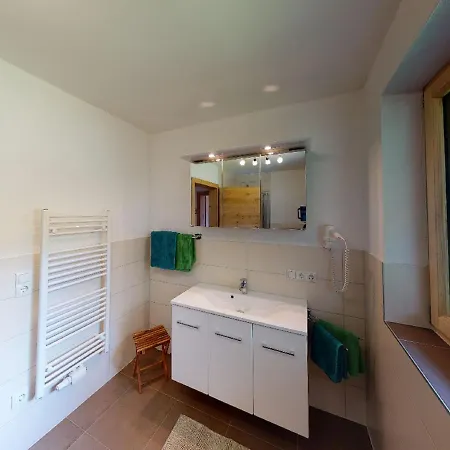 Pleasant In With Garden Apartamento
